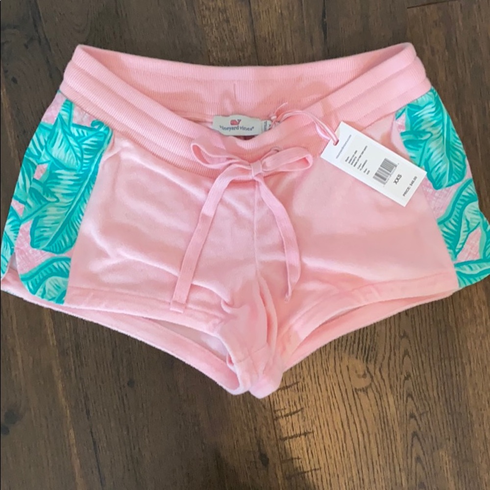 Vineyard Vines Shorts